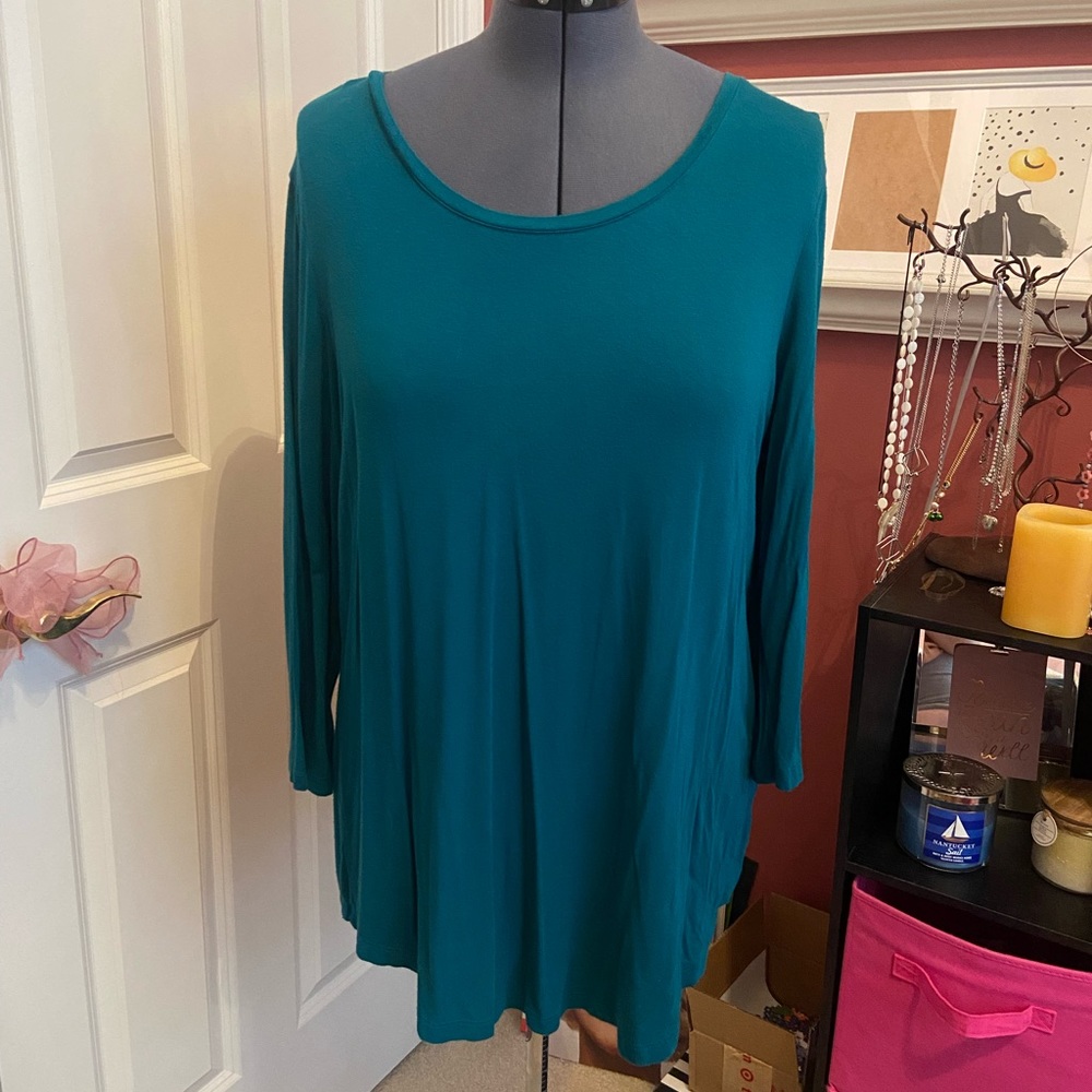 Long sleeve dressy shirt